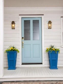 Fairfield Self-Watering Tall Patio Planters, 28” -Garden Serie Store 39 342 081 tif