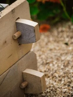 Farmstead Cedar Raised Garden Beds, 2' -Garden Serie Store 8588144 11V tif