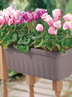 Adjustable Self-Watering Railing Planter, 24" -Garden Serie Store 8592173 02V tif