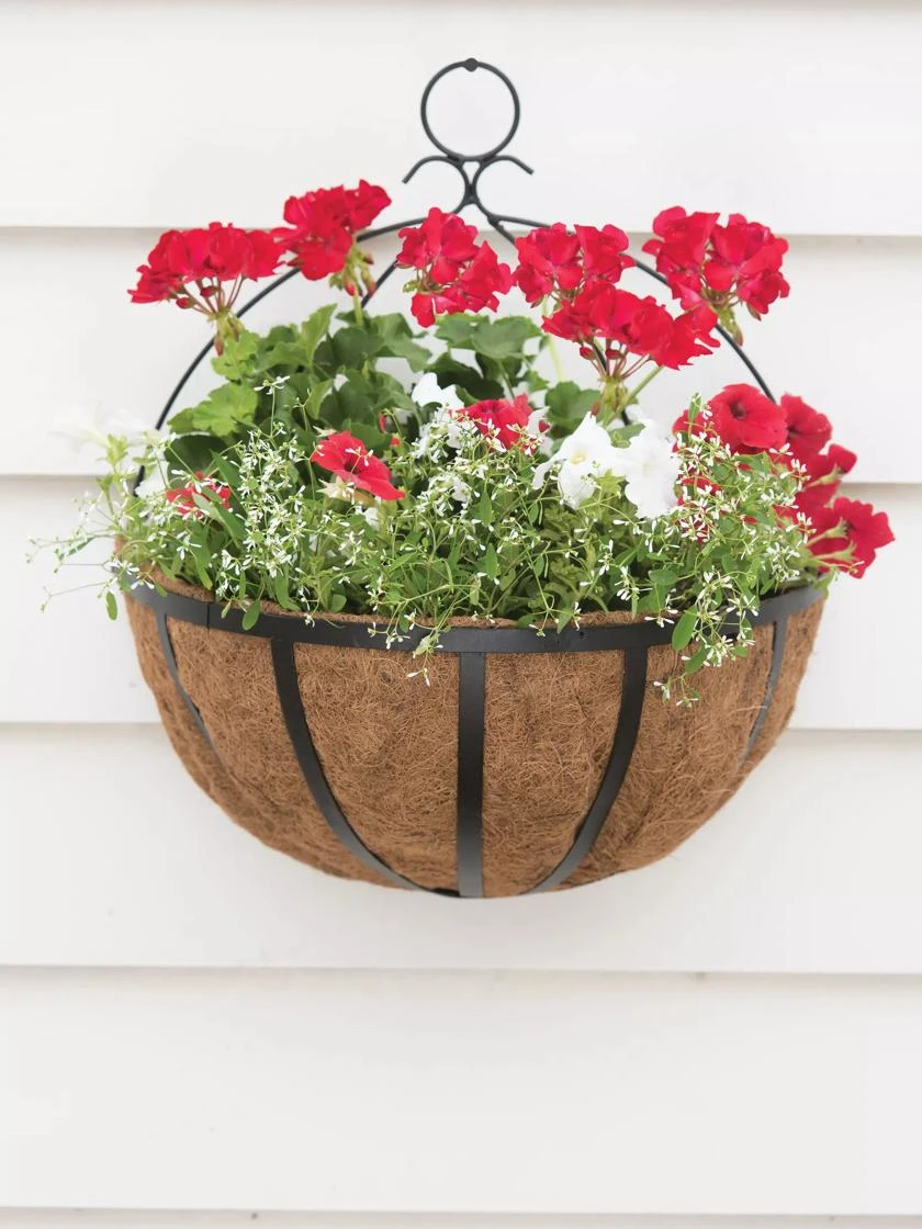 AquaSav™ Oxford Wall Planter, 18" 3 AquaSav™ Oxford Wall Planter, 18"