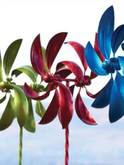 Feather Staked Wind Spinner, 22" -Garden Serie Store 8600480 01V tif