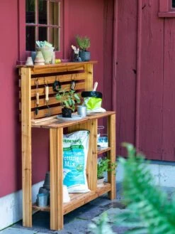 Gardener’s Supply Tall Cedar Potting Bench -Garden Serie Store 8609185 0564 tif
