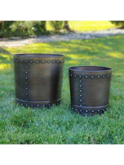 Riveted Planters, Set Of 2 -Garden Serie Store 8610081 01v