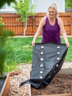 SeedSheets Organic Vegetable Garden, Easy Breezy Caprese, 4' X 8' -Garden Serie Store 8613295 10V 2